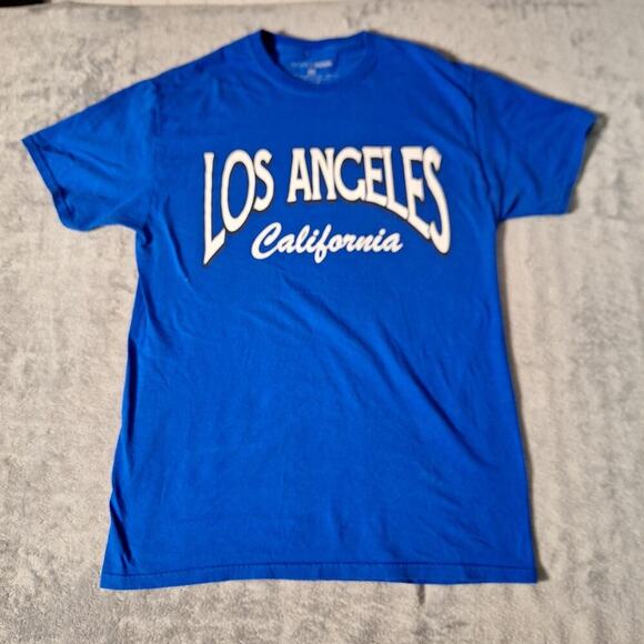 Los Angeles Original Outlaw T-Shirt Born Raised in Straight Outta Size Medium - Picture 1 of 6